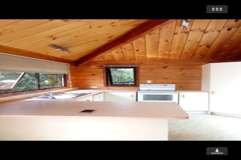 Photo of property in 3/125 Exmouth Road, Northcote, Auckland, 0627