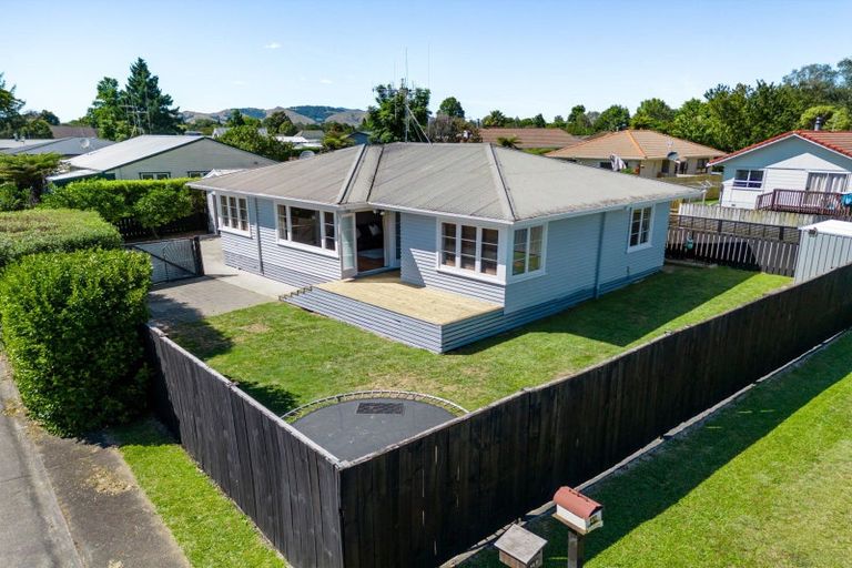 Photo of property in 48 Southey Street, Leamington, Cambridge, 3432