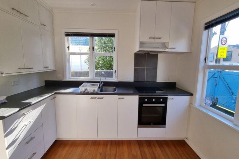 Photo of property in 331 Waiwhetu Road, Fairfield, Lower Hutt, 5011