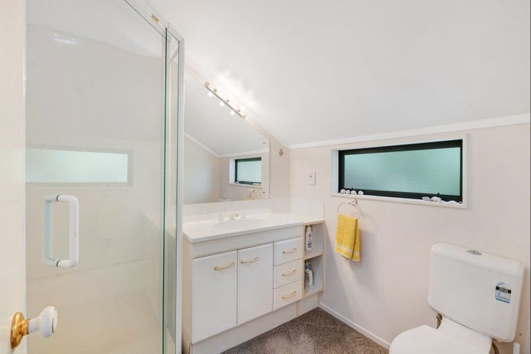 Photo of property in 99 Waldorf Crescent, Orewa, 0931