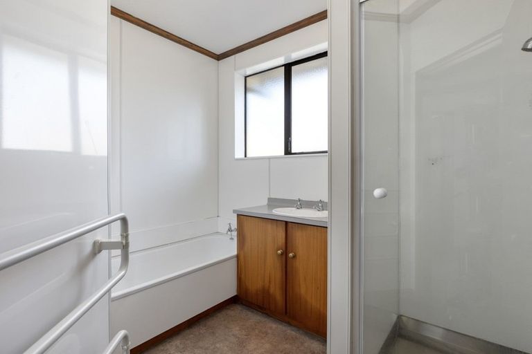 Photo of property in 2/10 Waitui Crescent, Waiwhetu, Lower Hutt, 5010