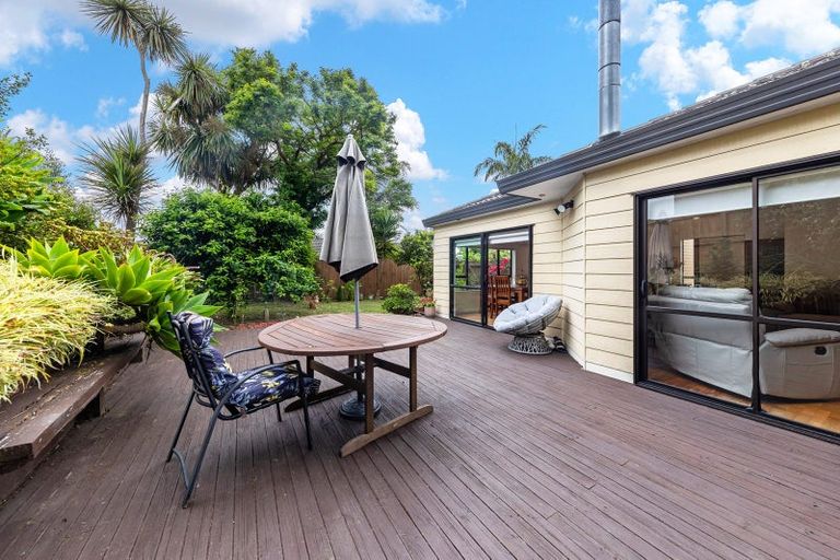Photo of property in 446f West Coast Road, Glen Eden, Auckland, 0602