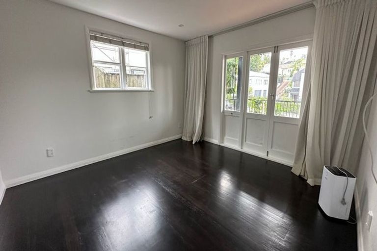 Photo of property in 52 Reihana Street, Orakei, Auckland, 1071