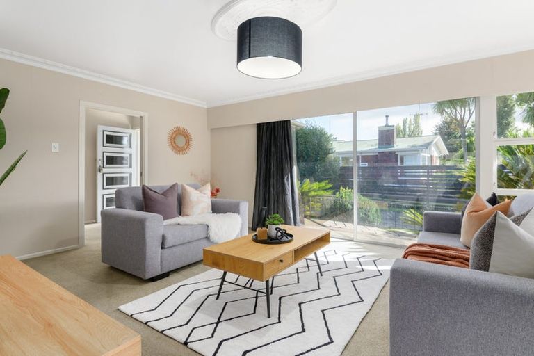 Photo of property in 9 Lynwood Place, Chedworth, Hamilton, 3210