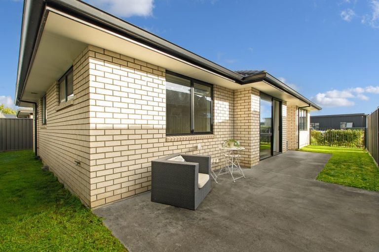 Photo of property in 48 Sentinel Avenue, Omokoroa, 3114