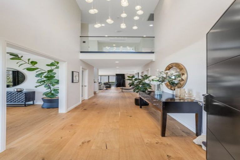 Photo of property in 47c Takutai Avenue, Half Moon Bay, Auckland, 2012