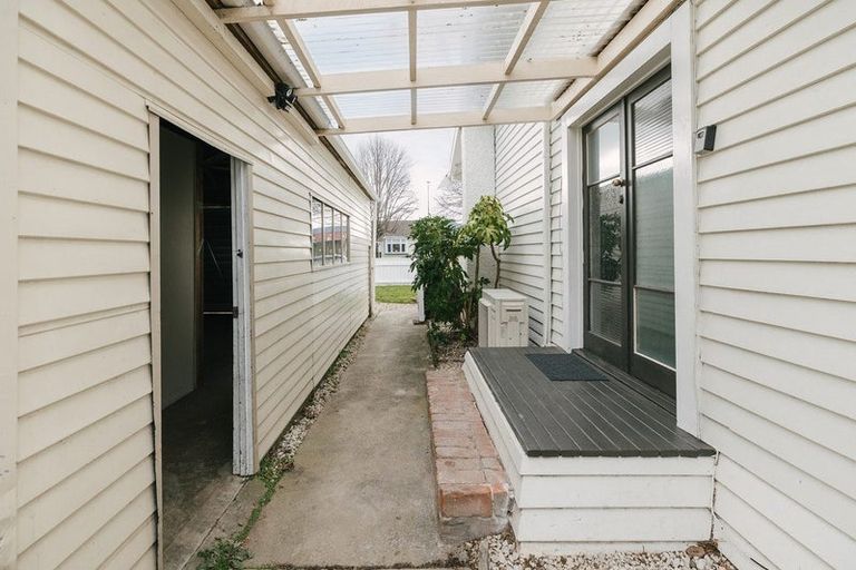 Photo of property in 20 South Street, West End, Palmerston North, 4410