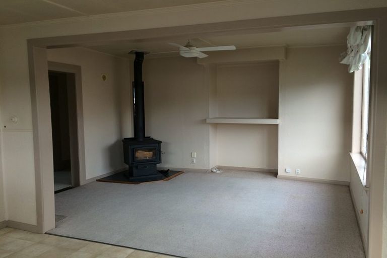 Photo of property in 72 Tipahi Street, Nelson South, Nelson, 7010