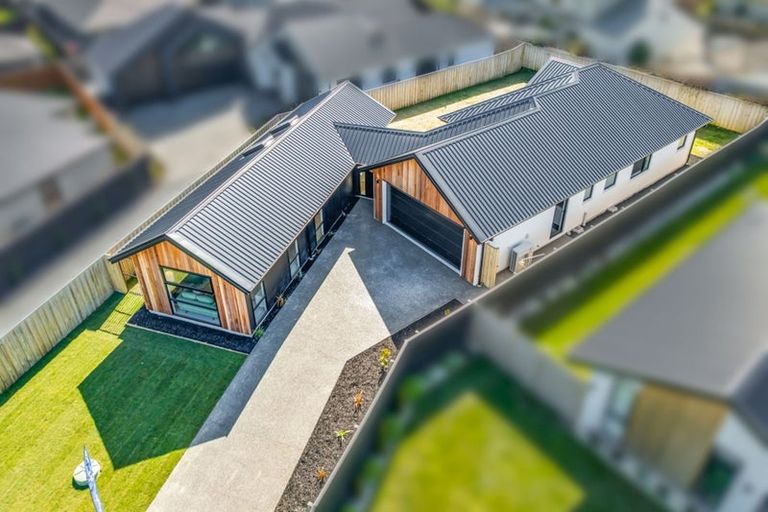 Photo of property in 47 Blue Jacket Drive, Halswell, Christchurch, 8025