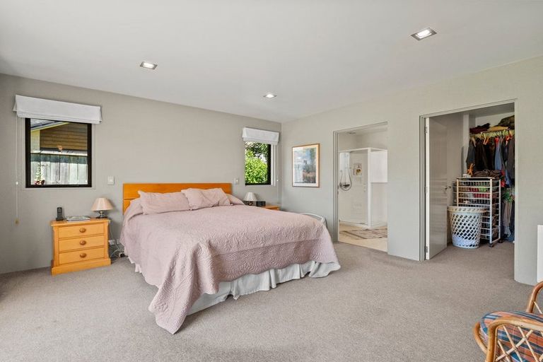 Photo of property in 44 Onslow Road, Lake Hayes, Queenstown, 9304