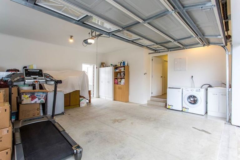 Photo of property in 58c Don Buck Road, Massey, Auckland, 0614