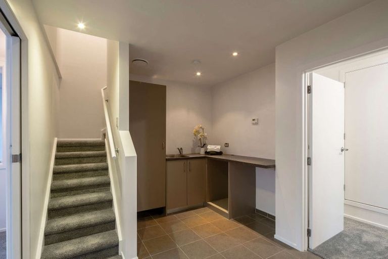 Photo of property in 86 Parr Terrace, Castor Bay, Auckland, 0620