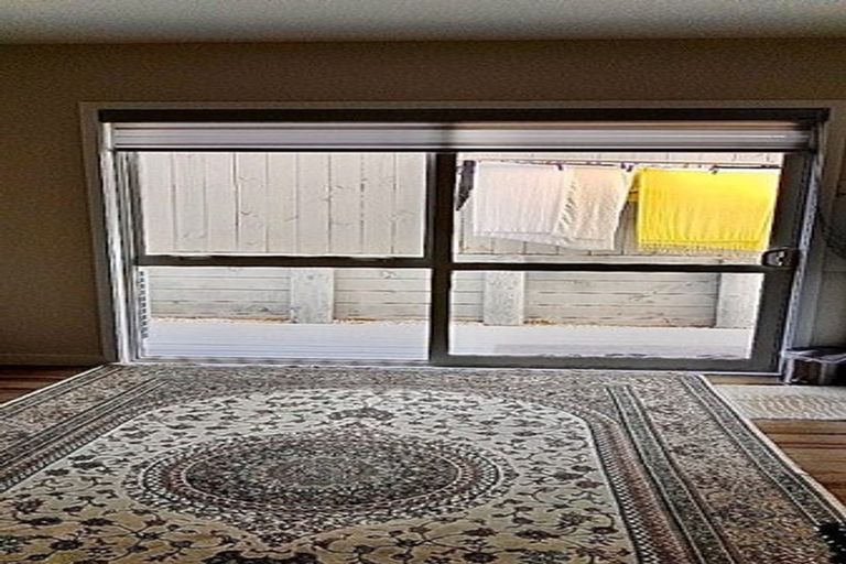 Photo of property in 80 Armstrong Farm Drive, East Tamaki Heights, Auckland, 2016