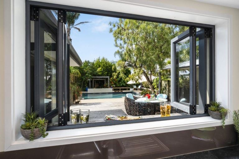 Photo of property in 106 Moffat Road, Bethlehem, Tauranga, 3110