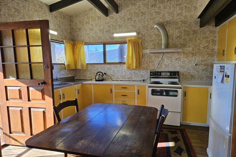 Photo of property in 28 Scott Street, Lake Tekapo, 7999