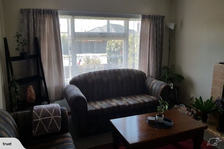 Photo of property in 60 Otipua Road, Kensington, Timaru, 7910