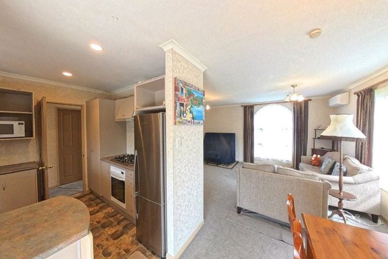 Photo of property in 117 Parnell Heights, Kelvin Grove, Palmerston North, 4414