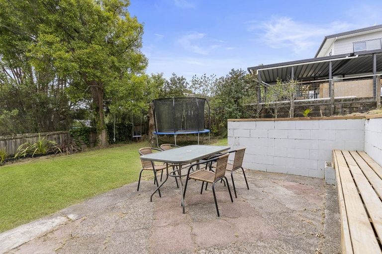 Photo of property in 25 Cantina Avenue, Bayview, Auckland, 0629