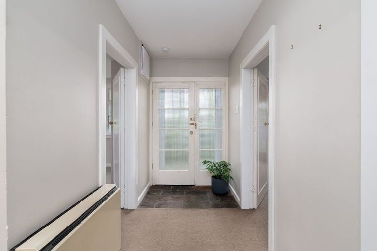 Photo of property in 2/27 Devonport Lane, St Albans, Christchurch, 8014