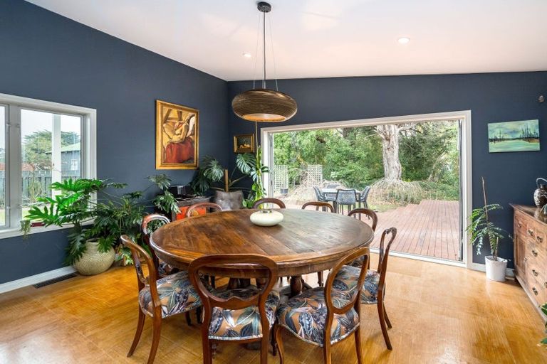 Photo of property in 121 Kuratawhiti Street, Woodside, Greytown, 5794