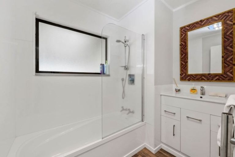 Photo of property in 28 Ruby Place, Pukehangi, Rotorua, 3015