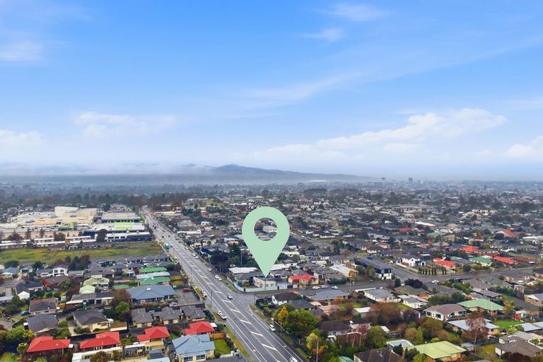 Photo of property in 69 Marshland Road, Shirley, Christchurch, 8061
