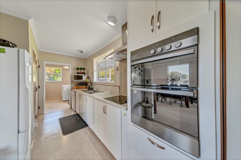 Photo of property in 18 Rata Street, Hawera, 4610