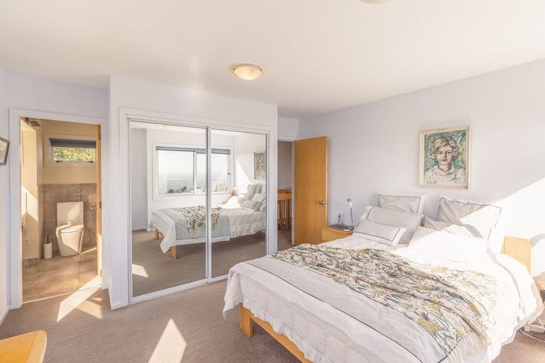 Photo of property in 37 Longhurst Terrace, Cashmere, Christchurch, 8022