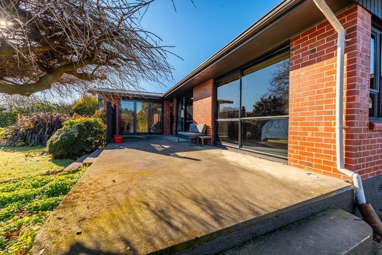 Photo of property in 39 Hedley Road, Levels, Timaru, 7973