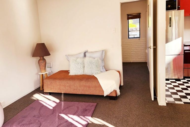 Photo of property in 3/74 Waiwhetu Road, Waiwhetu, Lower Hutt, 5010