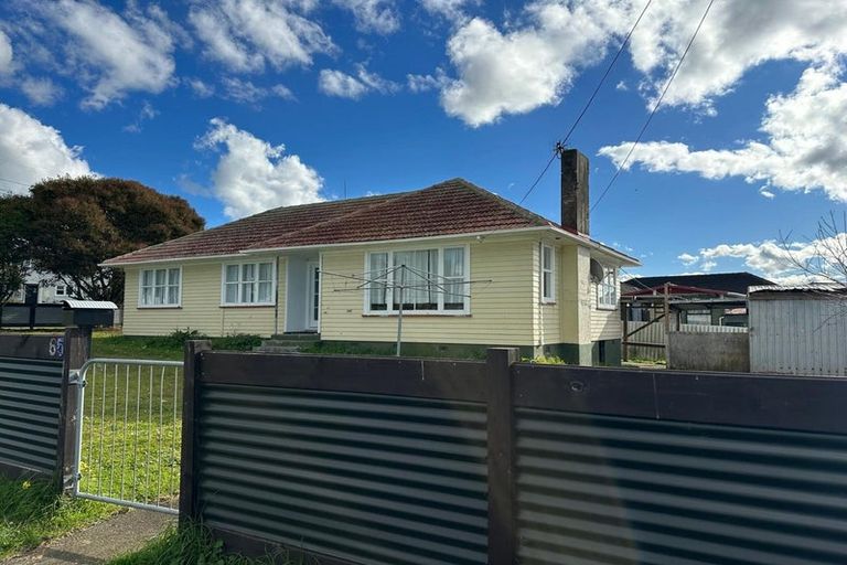 Photo of property in 65 Cobham Crescent, Otara, Auckland, 2023