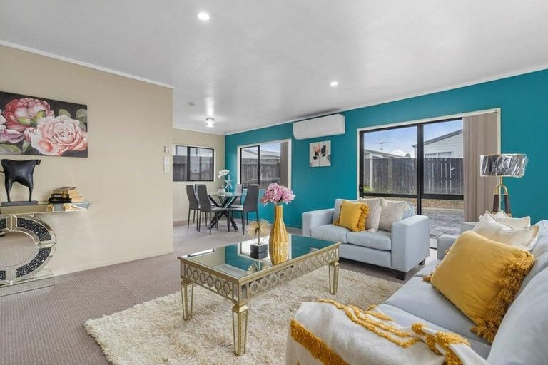 Photo of property in 1/25 Oratu Place, Manurewa, Auckland, 2102