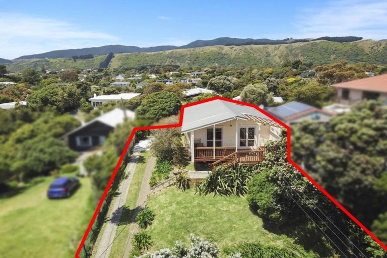 Photo of property in 86 Rosetta Road, Raumati South, Paraparaumu, 5032