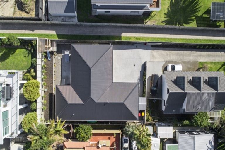 Photo of property in 1040b Papamoa Beach Road, Papamoa Beach, Papamoa, 3118