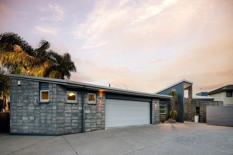 Photo of property in 15 Shalimar Place, Huntington, Hamilton, 3210