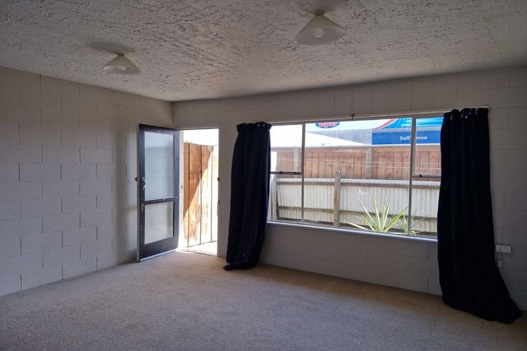 Photo of property in 2/246 Stanmore Road, Richmond, Christchurch, 8013