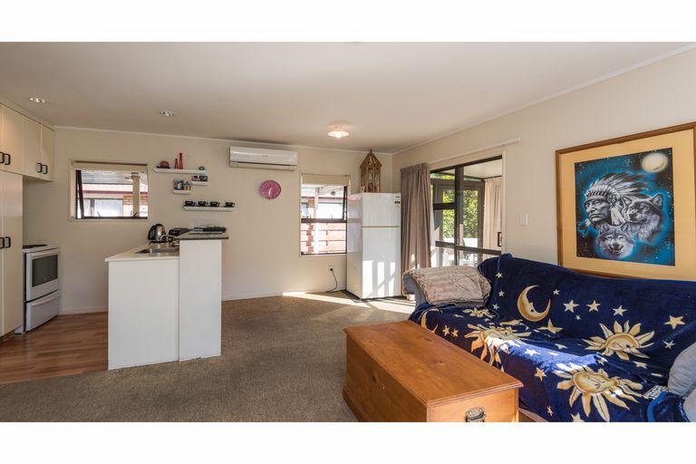 Photo of property in 64 Waimea Road, Nelson South, Nelson, 7010