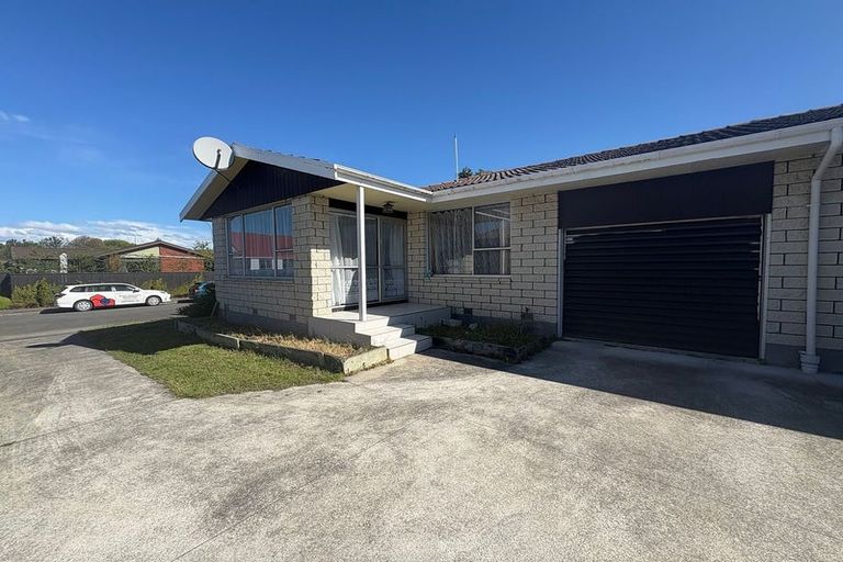 Photo of property in 1/19 Resolution Place, Bryndwr, Christchurch, 8053