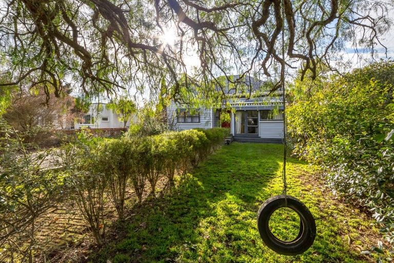 Photo of property in 12 Clifton Avenue, Carterton, 5713