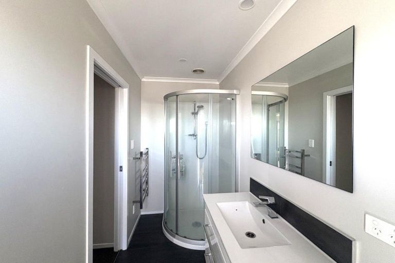 Photo of property in 2/25 Hapori Avenue, Baverstock, Hamilton, 3289