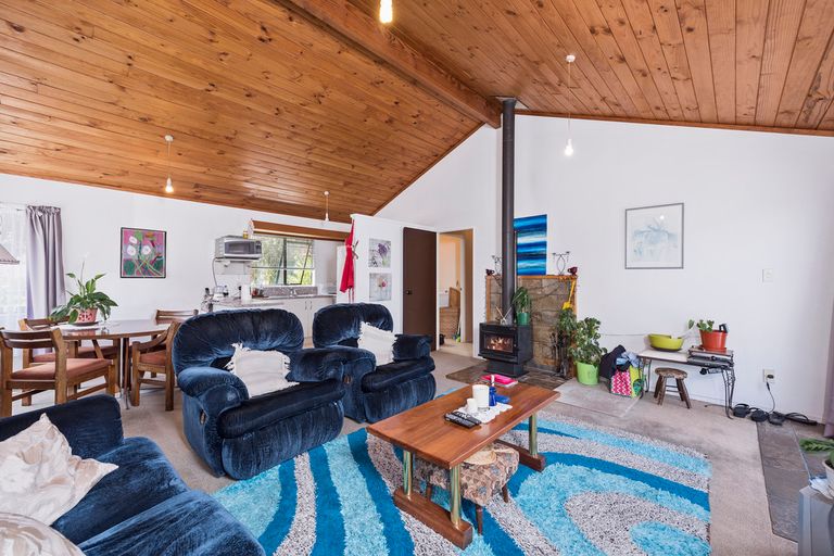 Photo of property in 3a Lyn Grove, Papamoa Beach, Papamoa, 3118