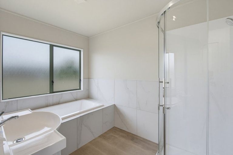Photo of property in 27 Rutherford Drive, Waikanae Beach, Waikanae, 5036