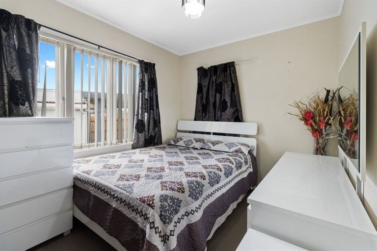 Photo of property in 6 Gordon Road, Papatoetoe, Auckland, 2025