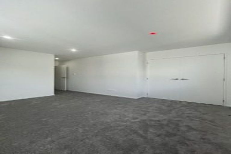 Photo of property in 28c Greenmeadows Avenue, Manurewa East, Auckland, 2102