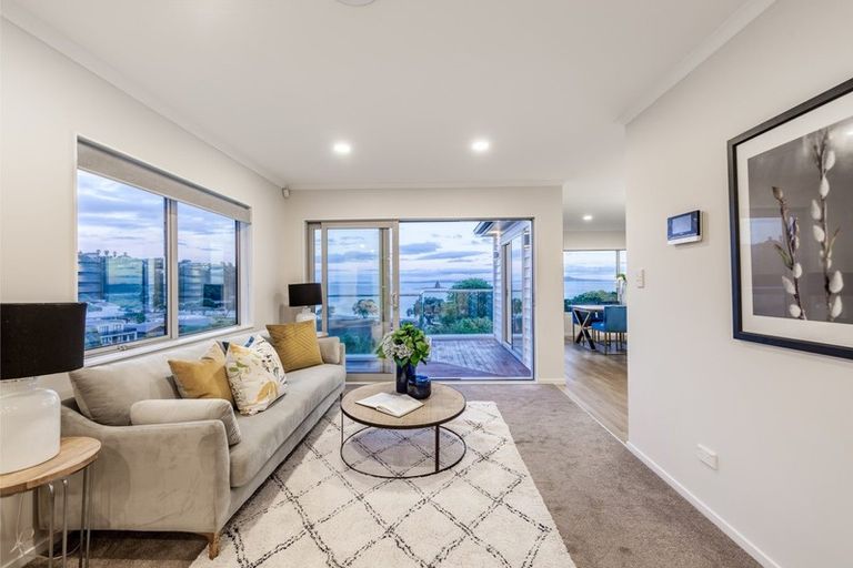 Photo of property in 1053b Whangaparaoa Road, Tindalls Beach, Whangaparaoa, 0930