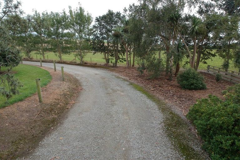 Photo of property in 374 Airedale Road, Weston, Oamaru, 9492