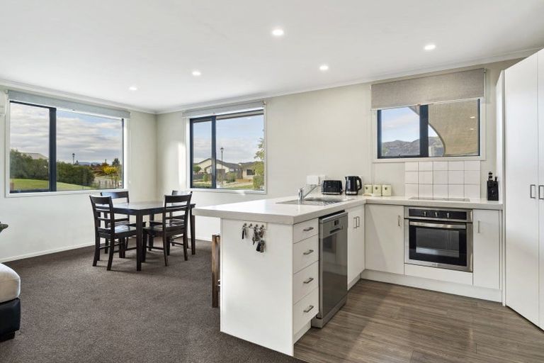 Photo of property in 21 Missy Crescent, Mount Pisa, Cromwell, 9383