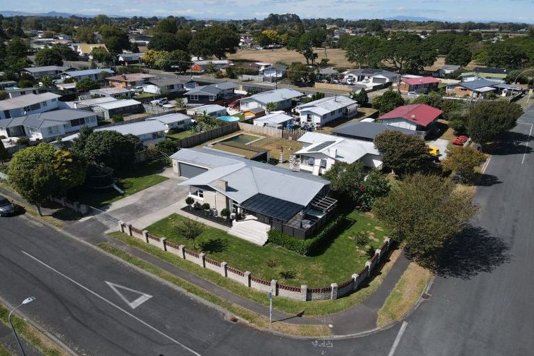 Photo of property in 2 Katherine Place, Melville, Hamilton, 3206