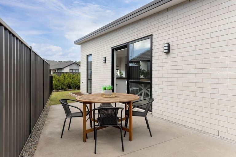 Photo of property in 47 Sentinel Avenue, Omokoroa, 3114