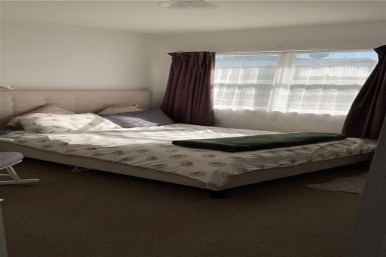 Photo of property in 5 Ashcroft Avenue, Mangere Bridge, Auckland, 2022